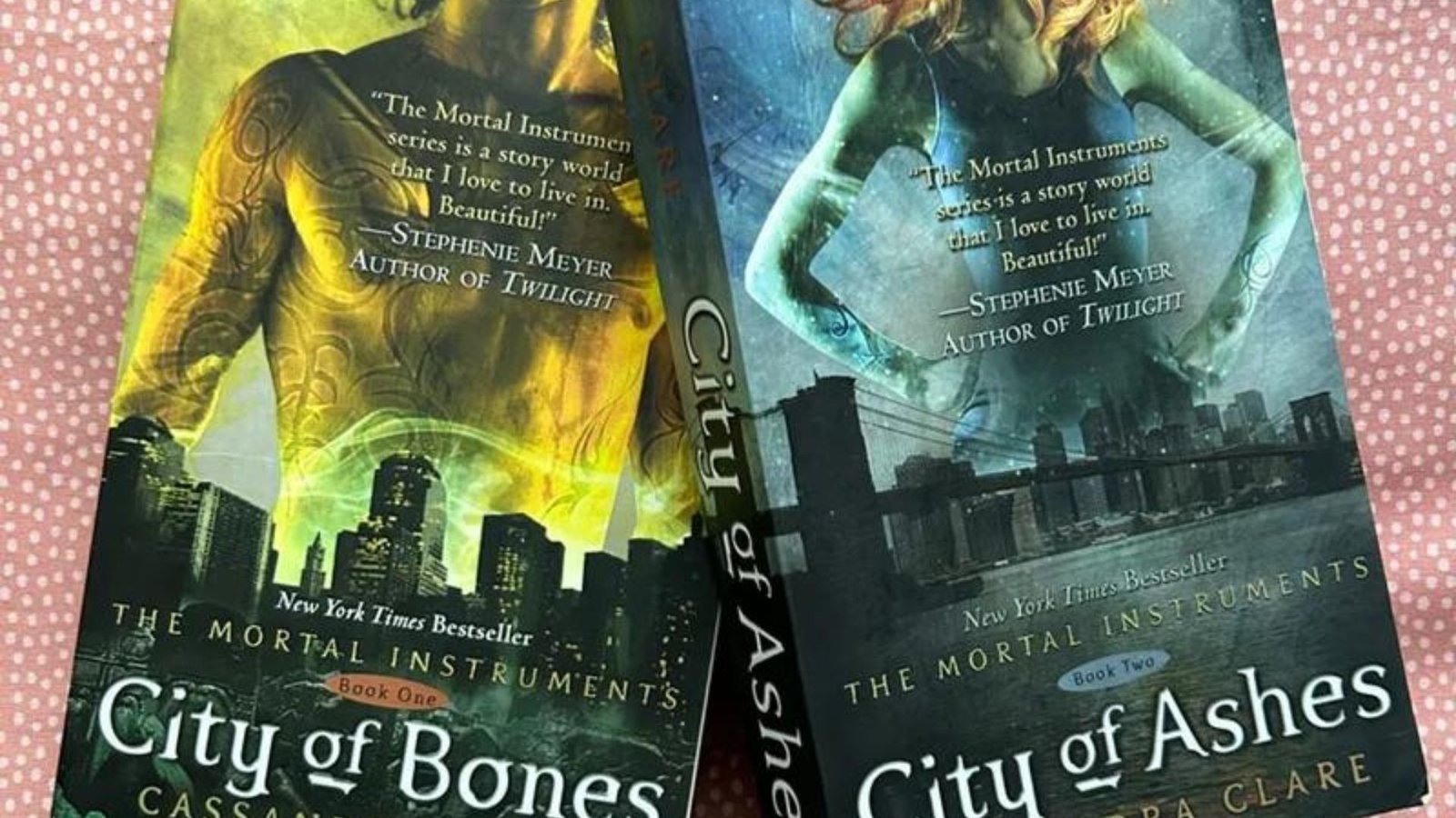 Urban Fantasy Books with Strong Female Leads